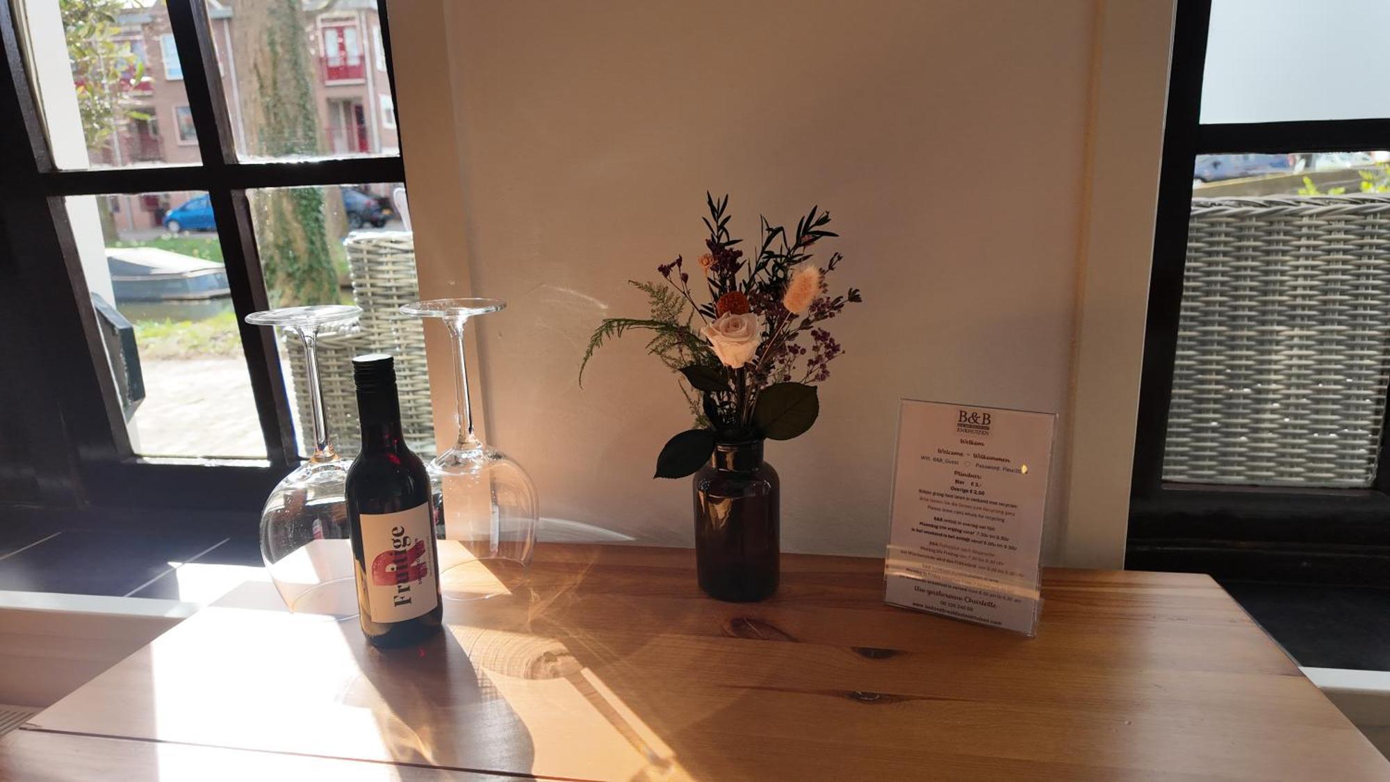 Bed And Breakfast Enkhuizen Δωμάτιο φωτογραφία